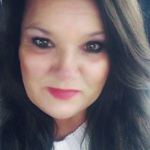 Meet your Posher, Sherry